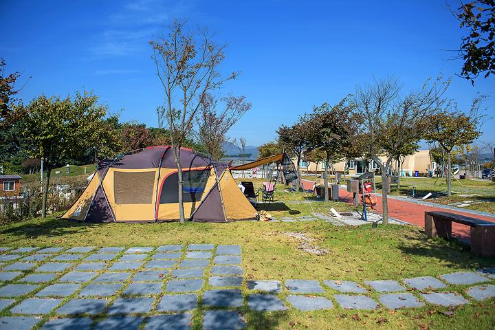 강산에 글램핑