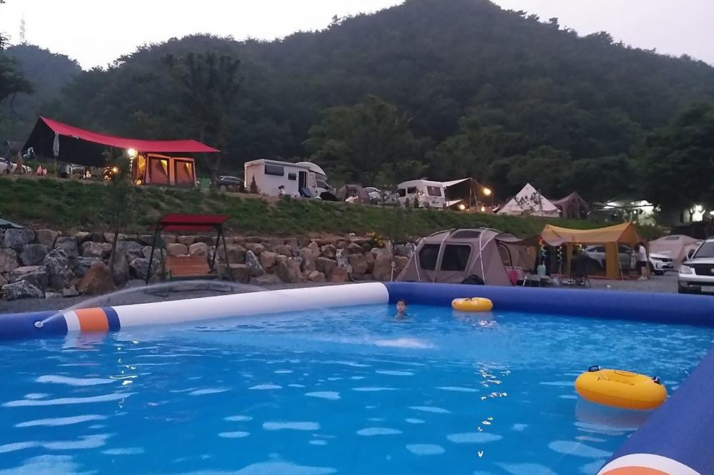 에프앤에프캠핑