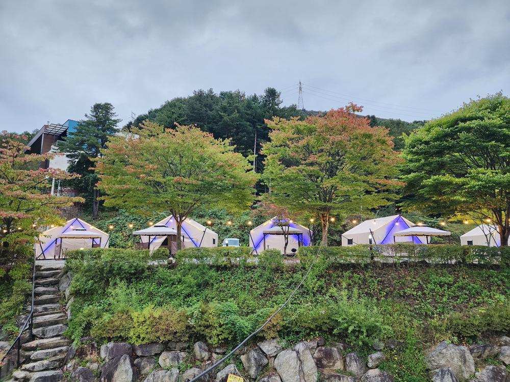 달빛정원글램핑&카라반