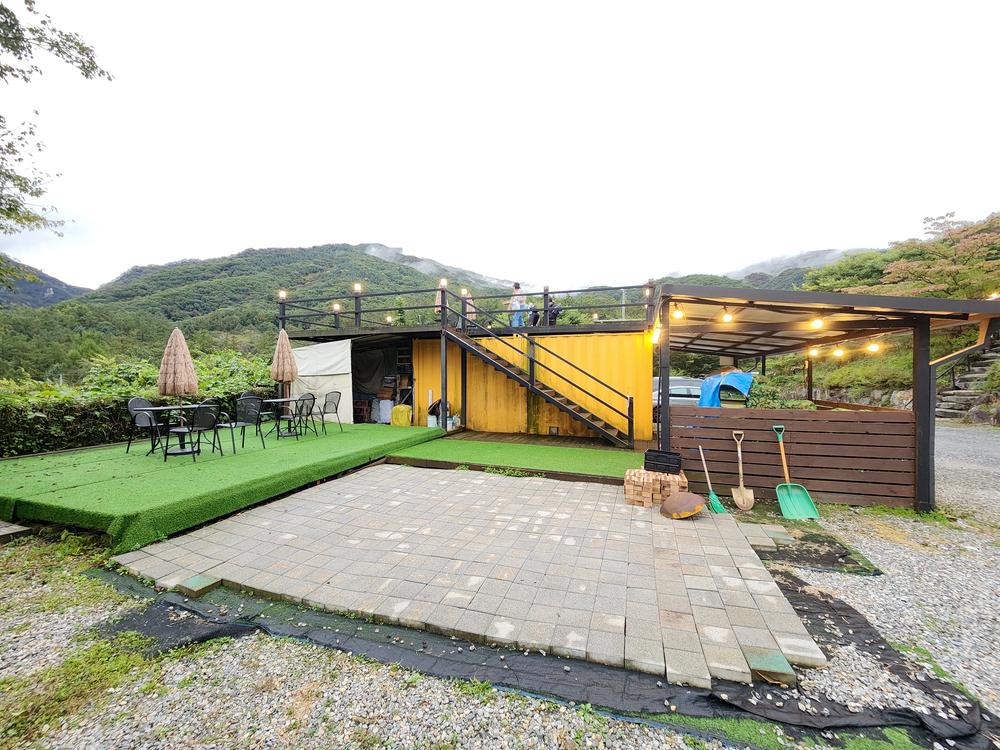 달빛정원글램핑&카라반