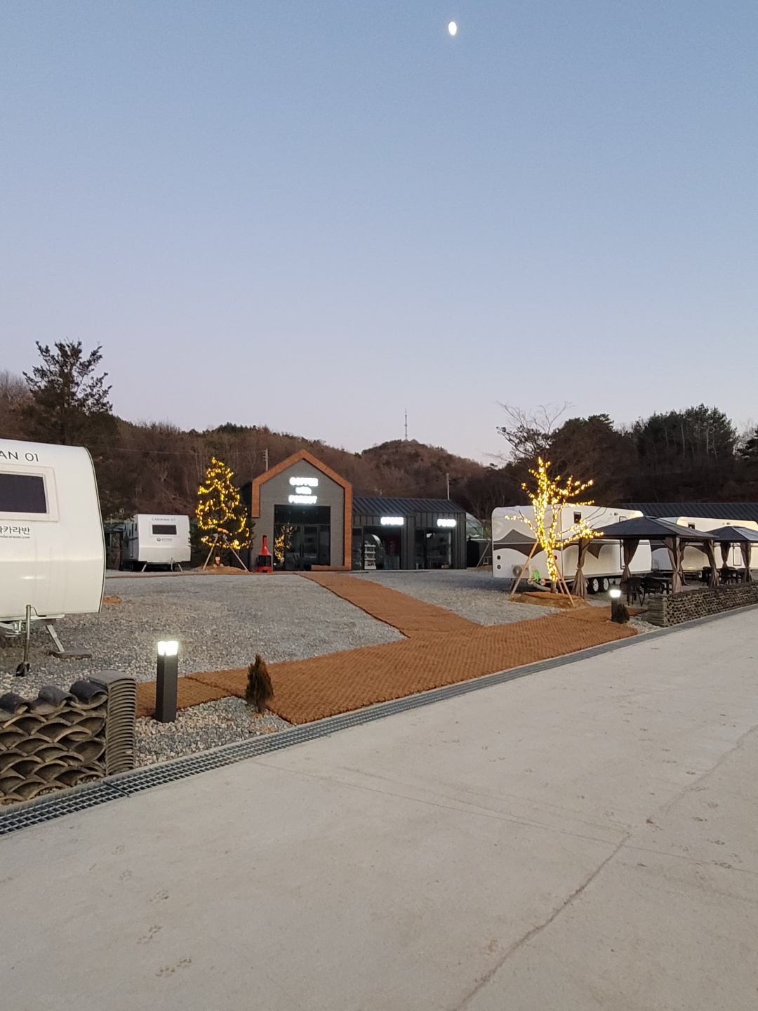 금산만악리수목원 오토캠핑장