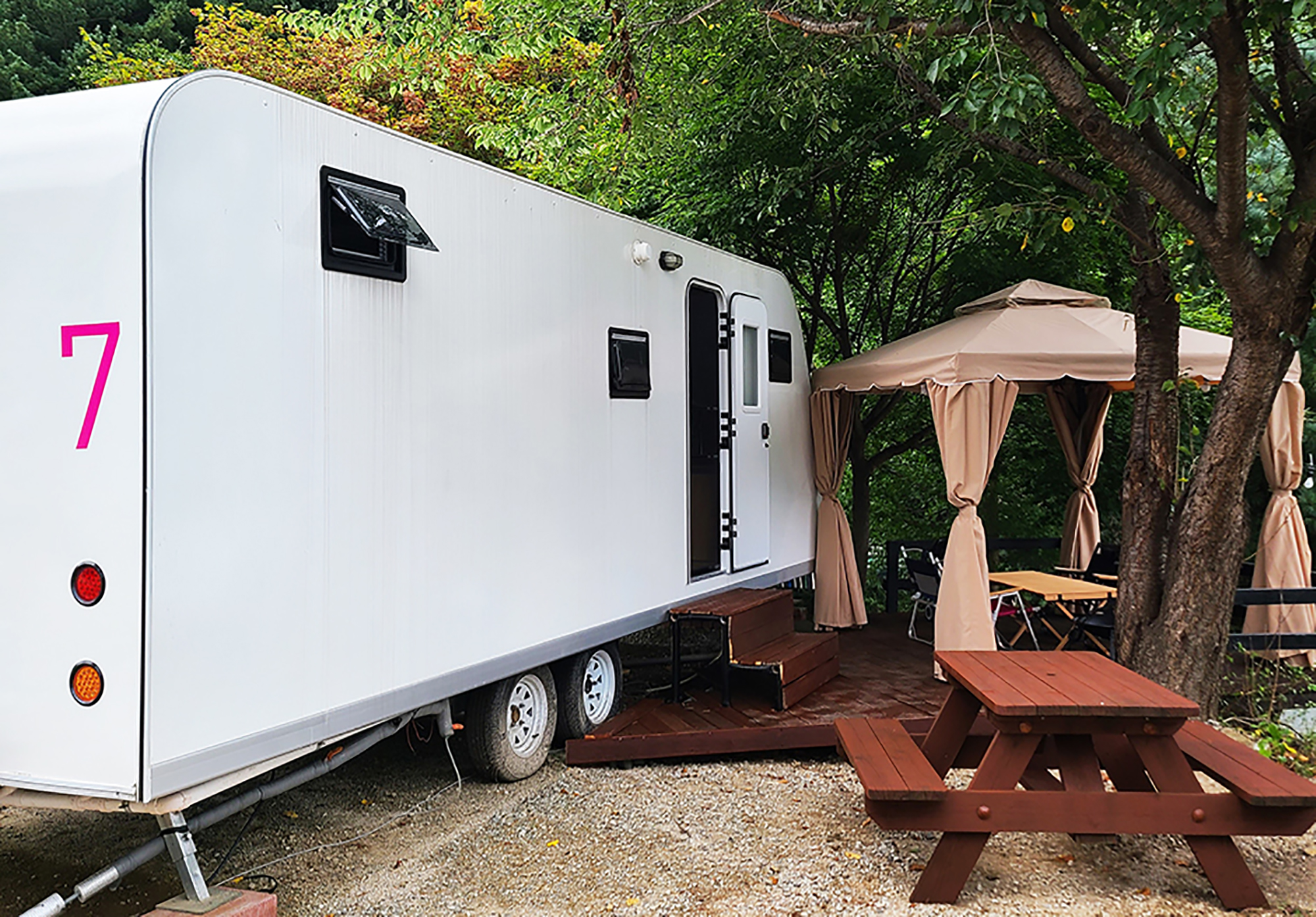 산마루 글램핑카라반