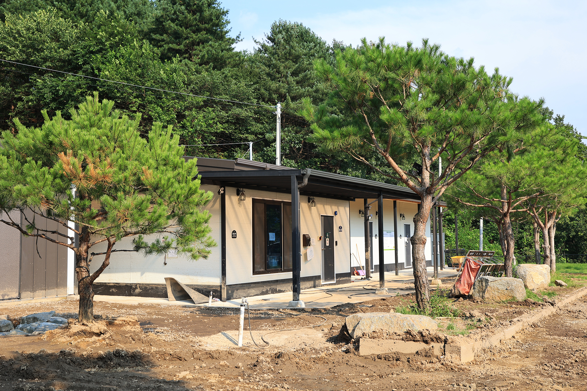 윤 오토캠핑장