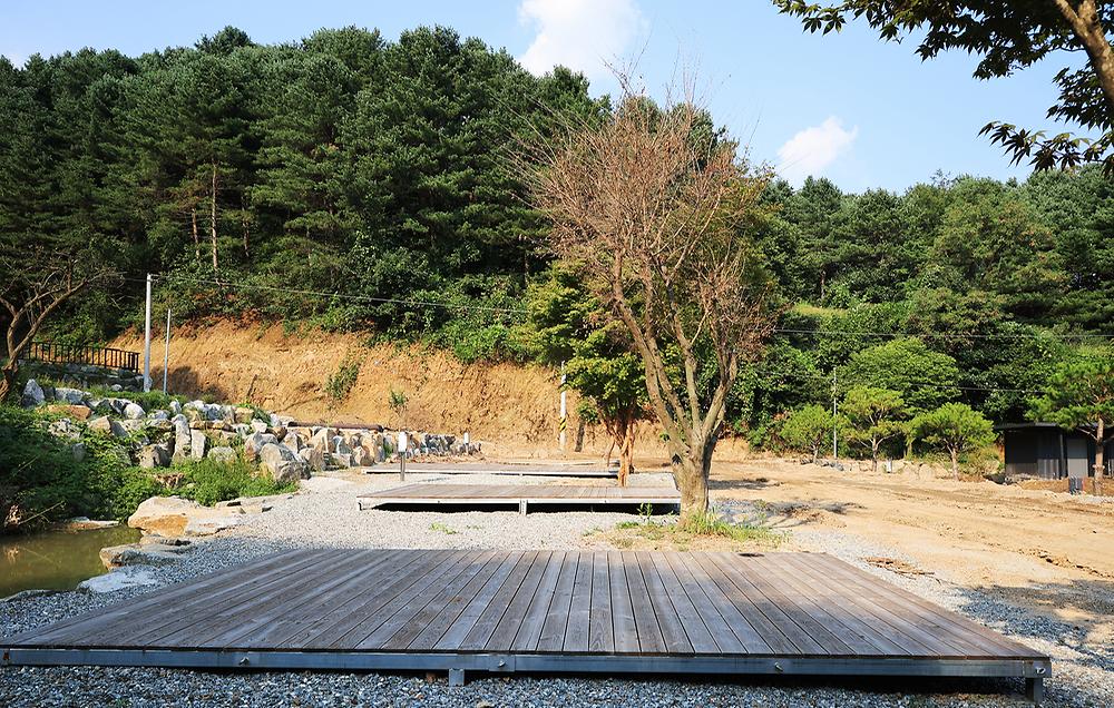 윤 오토캠핑장