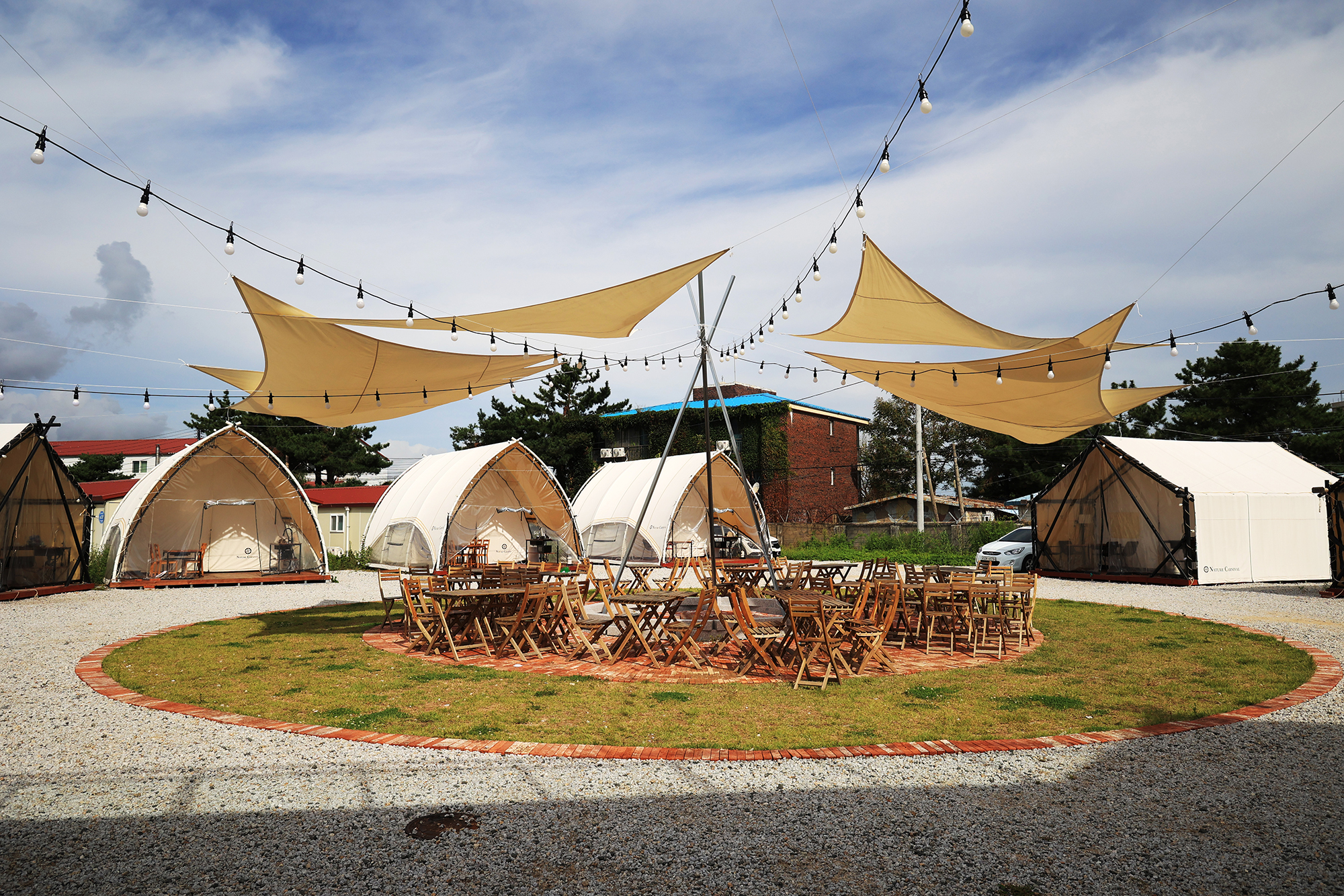 라라플레이스&글램핑