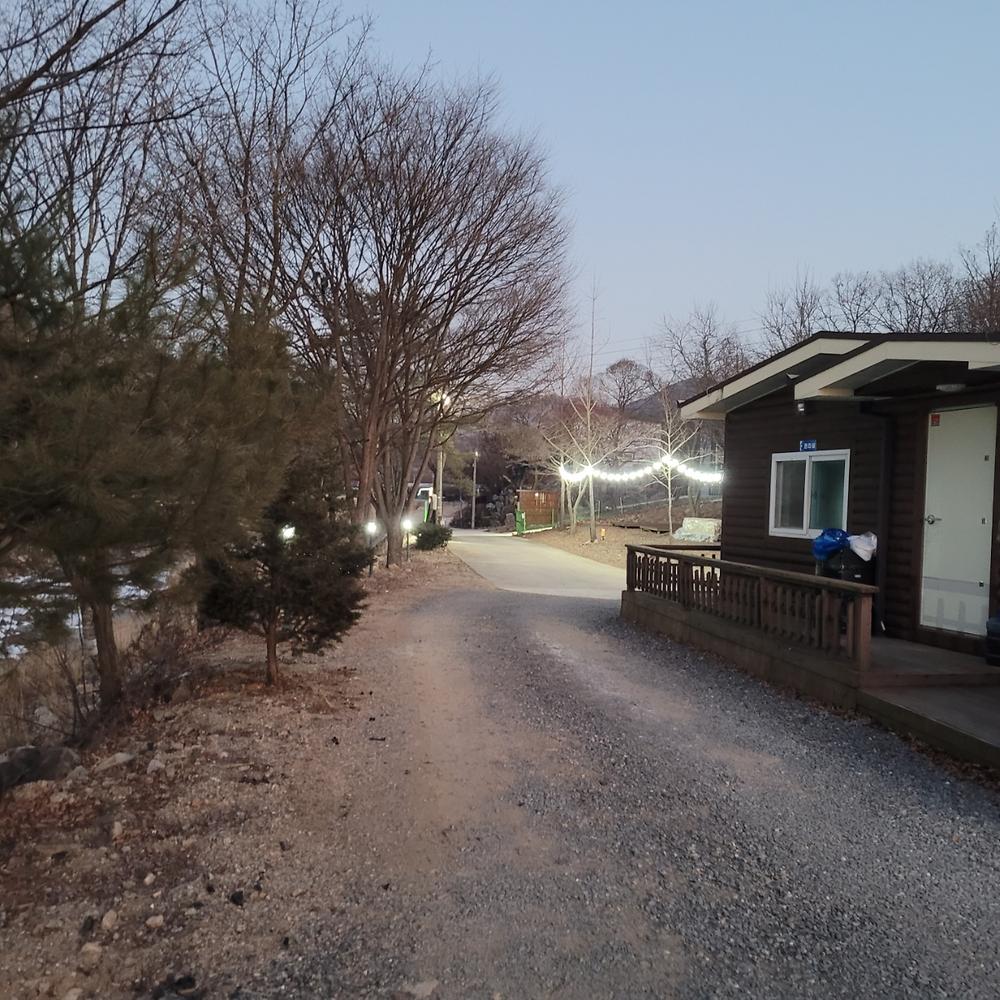 더 하루만 캠핑장