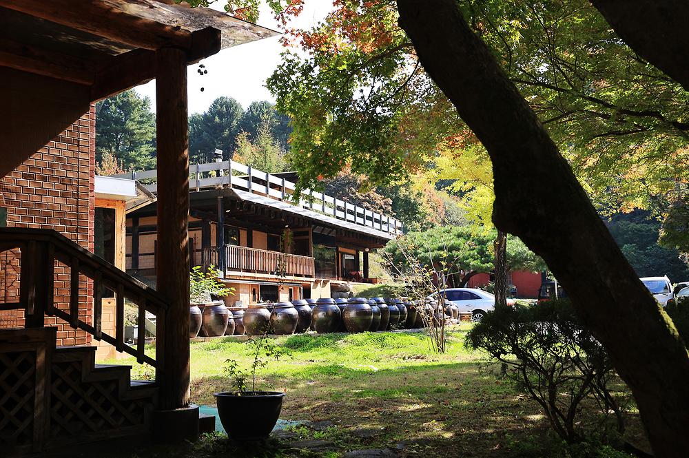 (주)구들택 겨울숲 지점