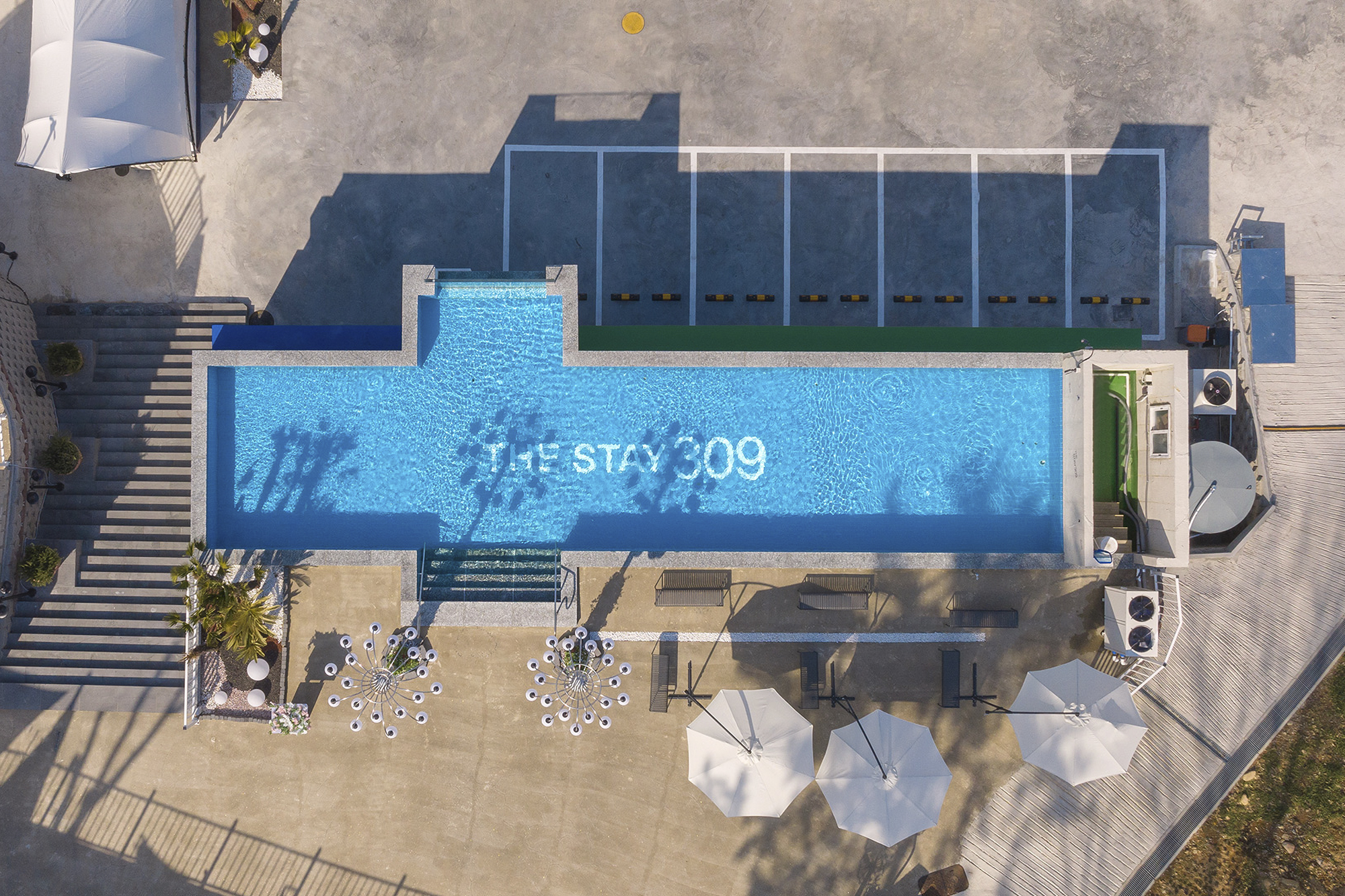The Stay 309