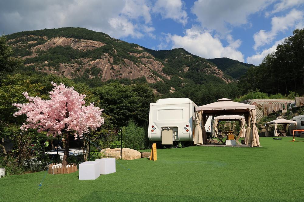 산정호수 마루글램핑 카라반