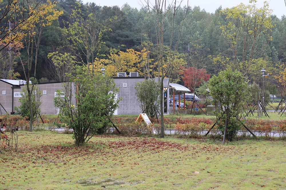 함안군 온새미로 오토캠핑장