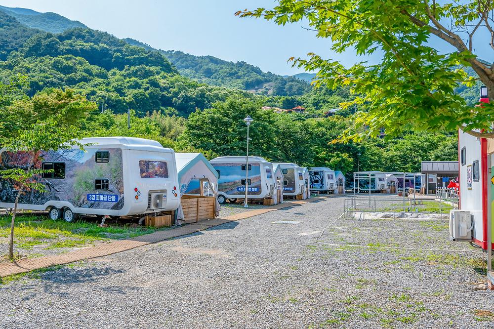 지리산 포레스트 카라반 파크