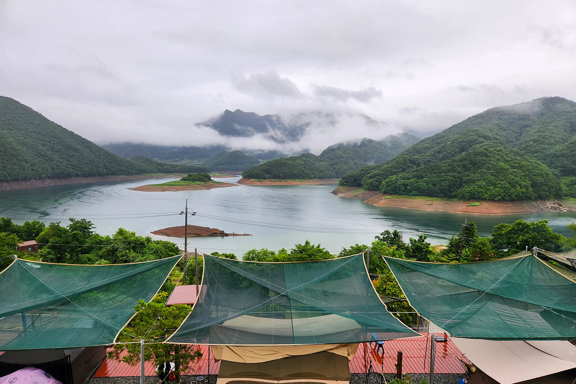 충주호더쉼캠핑장
