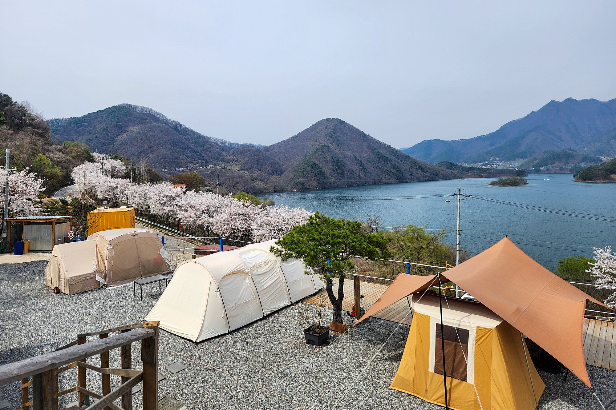 충주호더쉼캠핑장