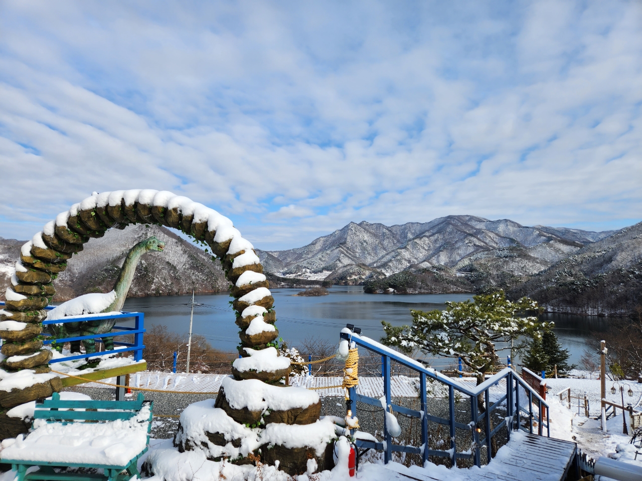 충주호더쉼캠핑장