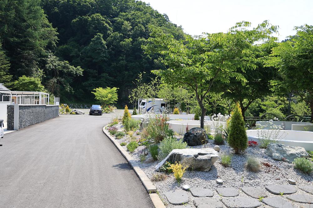 (주)소풍앤리조트