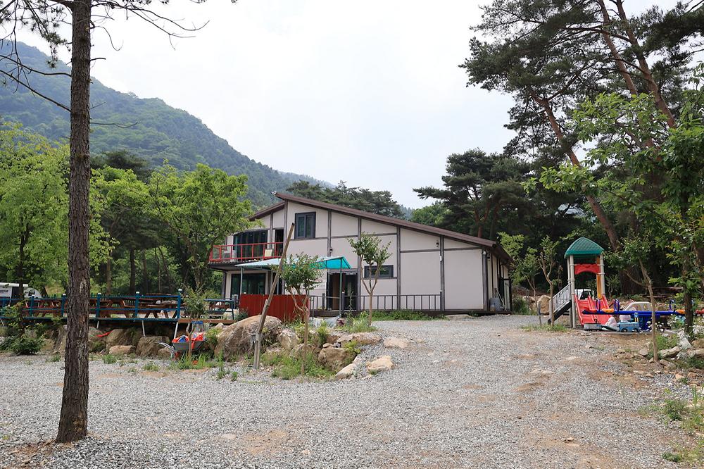 팜스프링 야영장