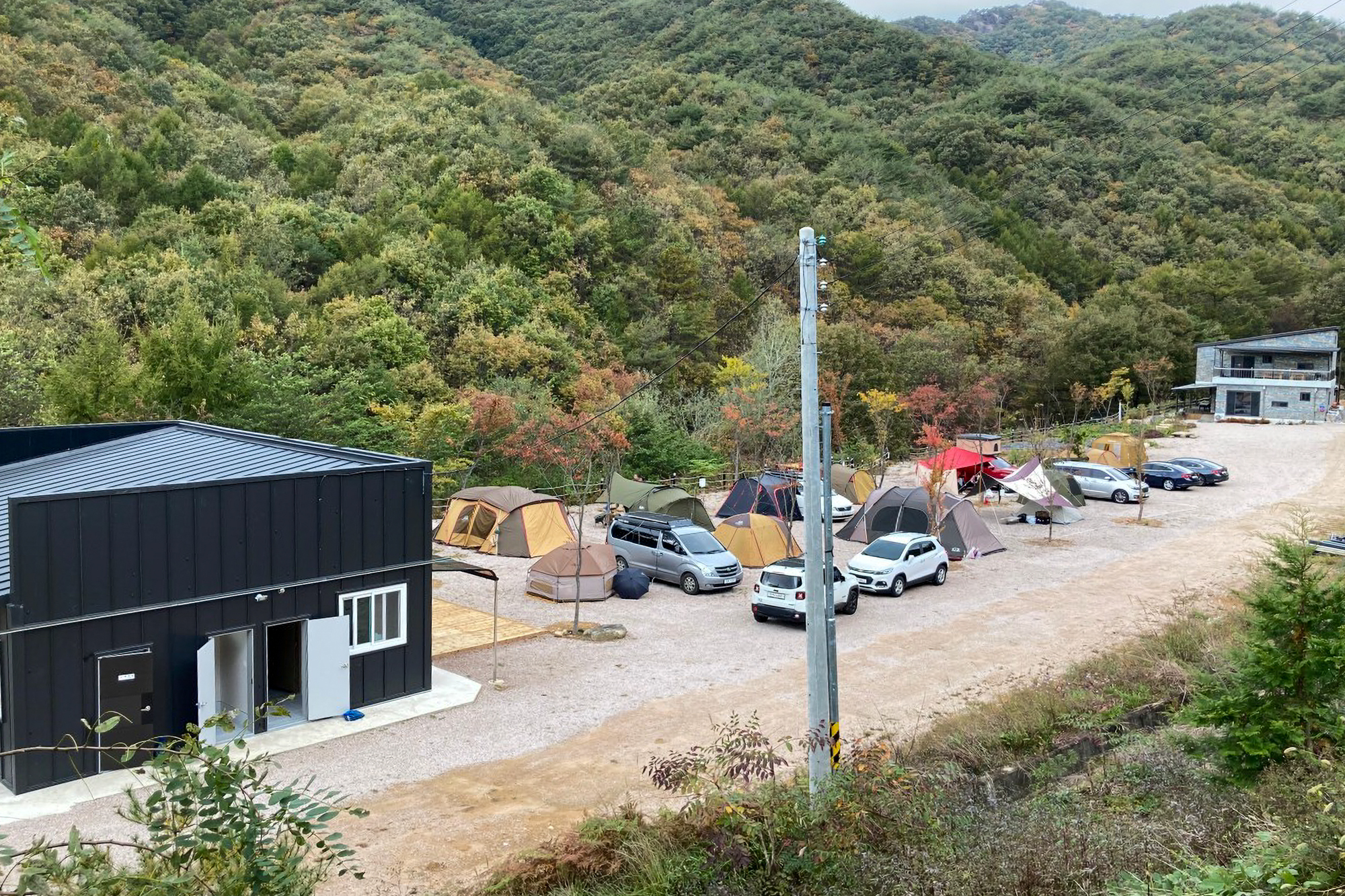 문장대 사계절캠핑장