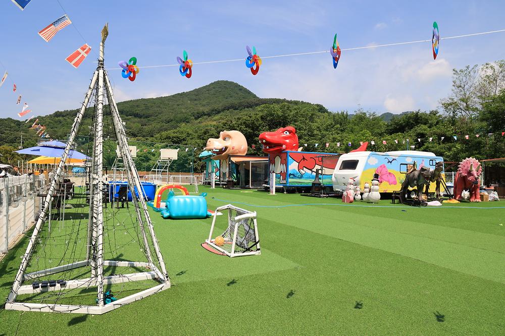 두리랜드 공룡카라반파크