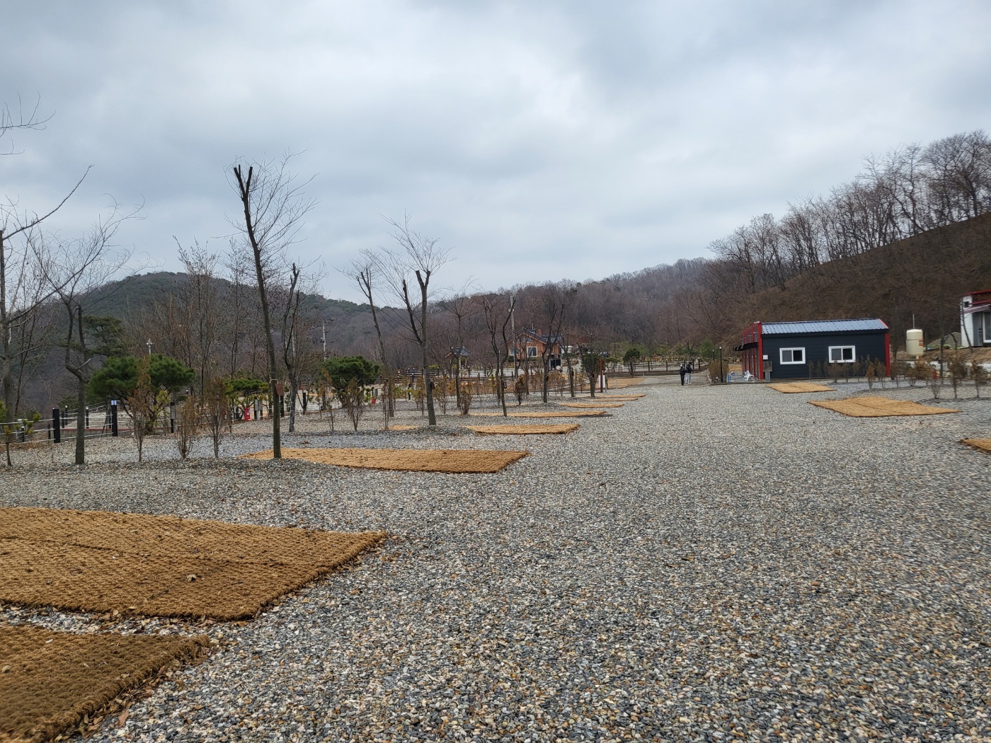 필(FEEL) 오토 캠핑장