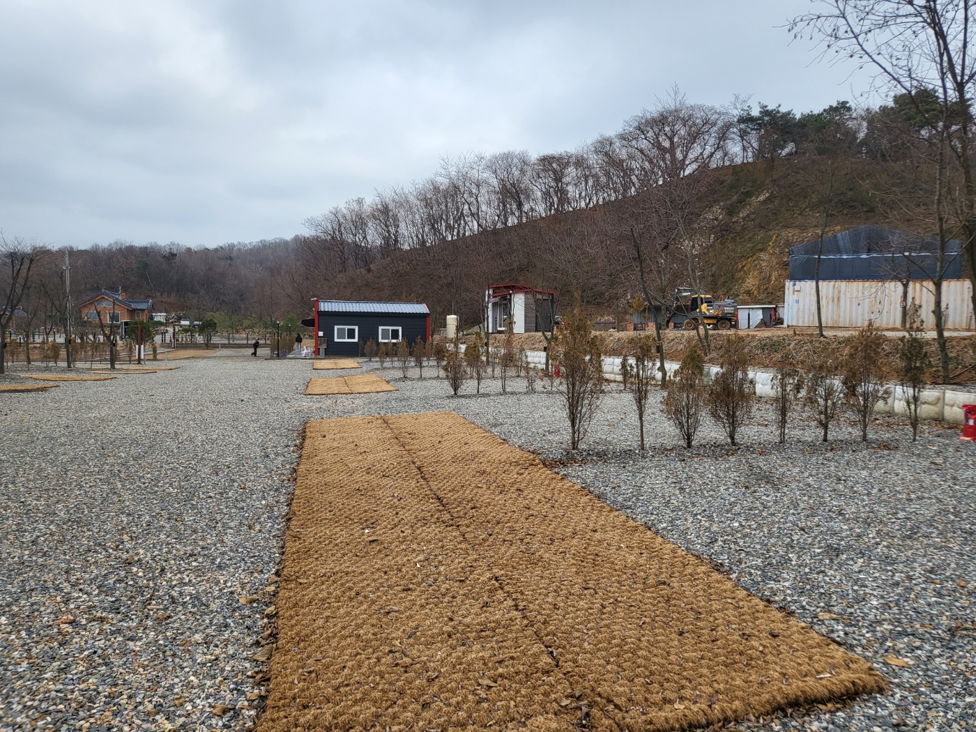 필(FEEL) 오토 캠핑장