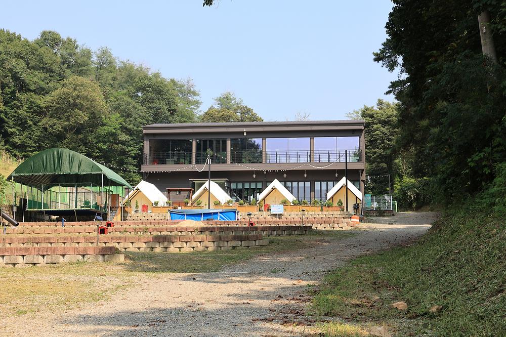 한코관광농원야영장