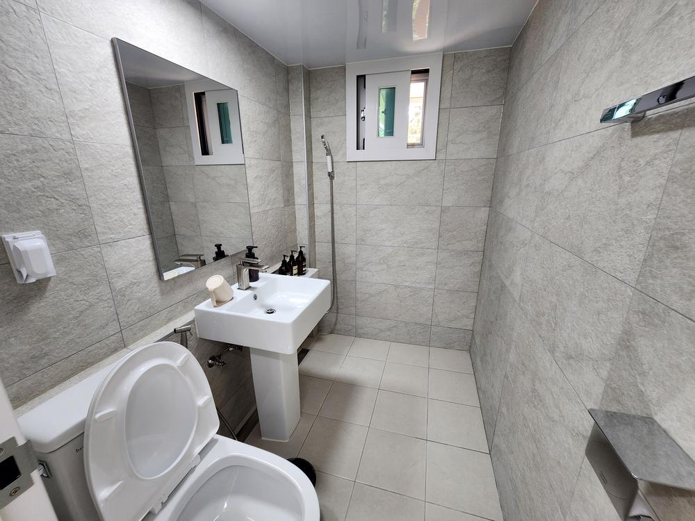 더아리웃집 모롱공간