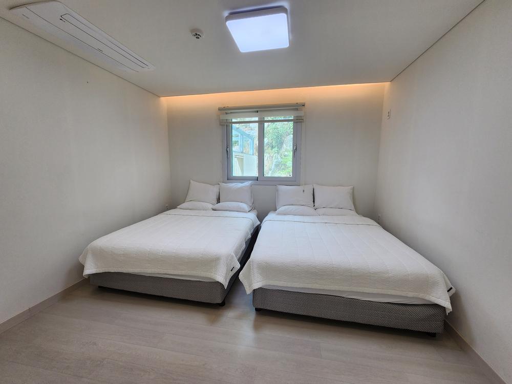 더아리웃집 모롱공간