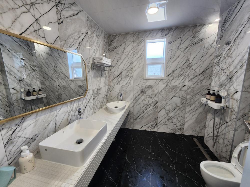 더아리웃집 모롱공간