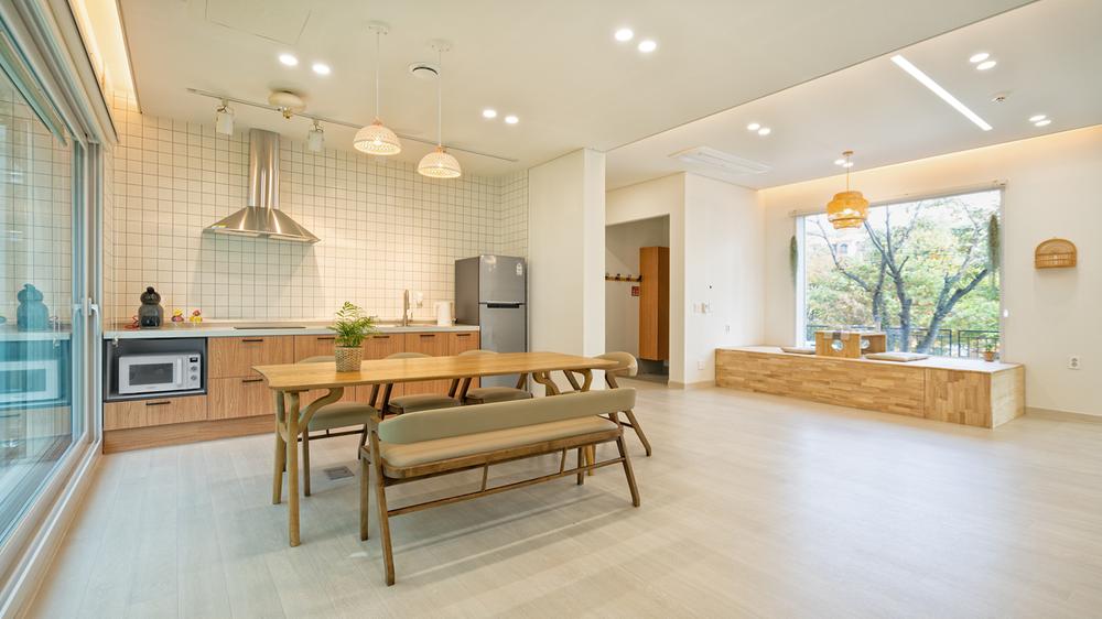 더아리웃집 모롱공간