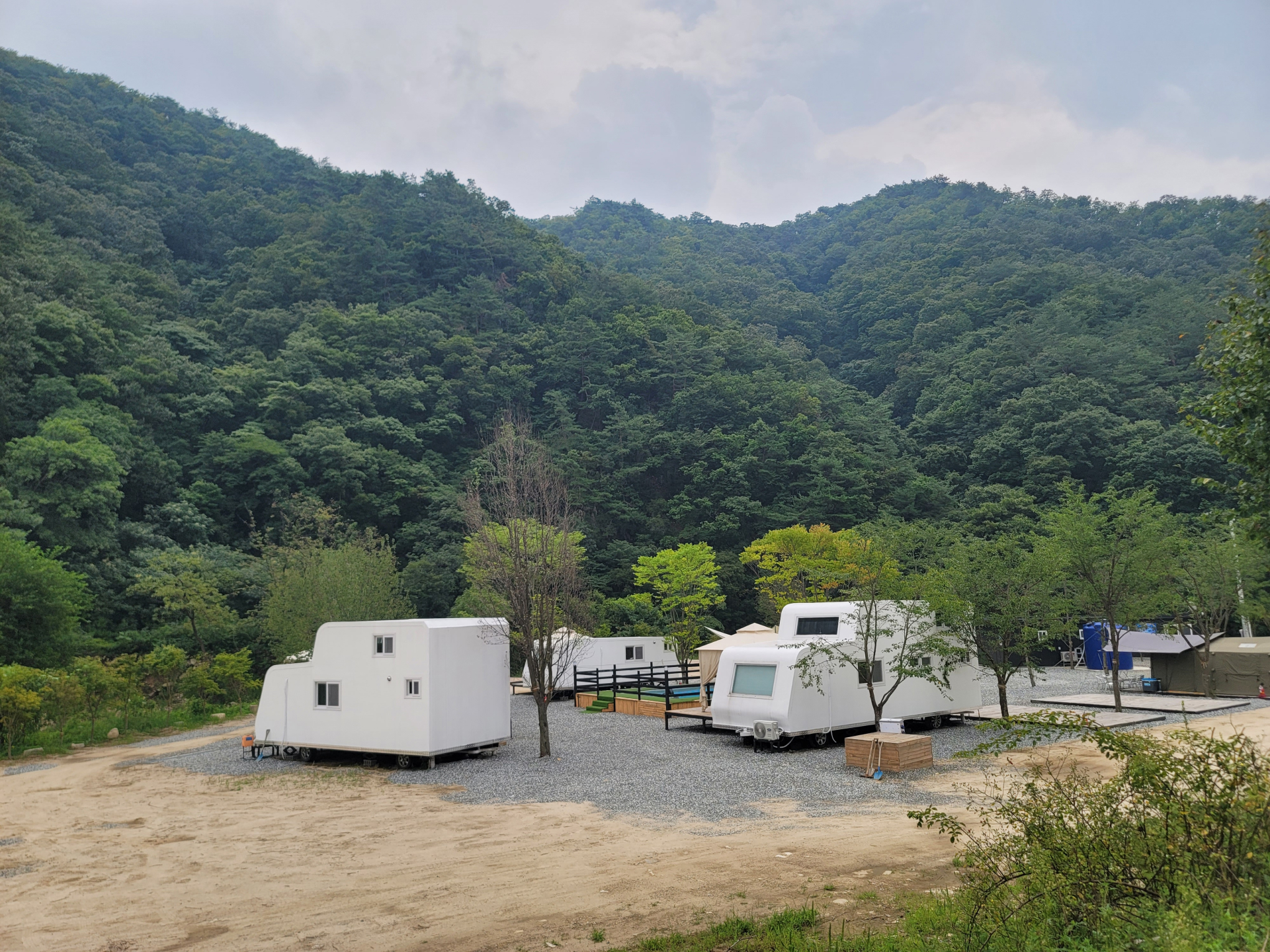 제니캠핑장