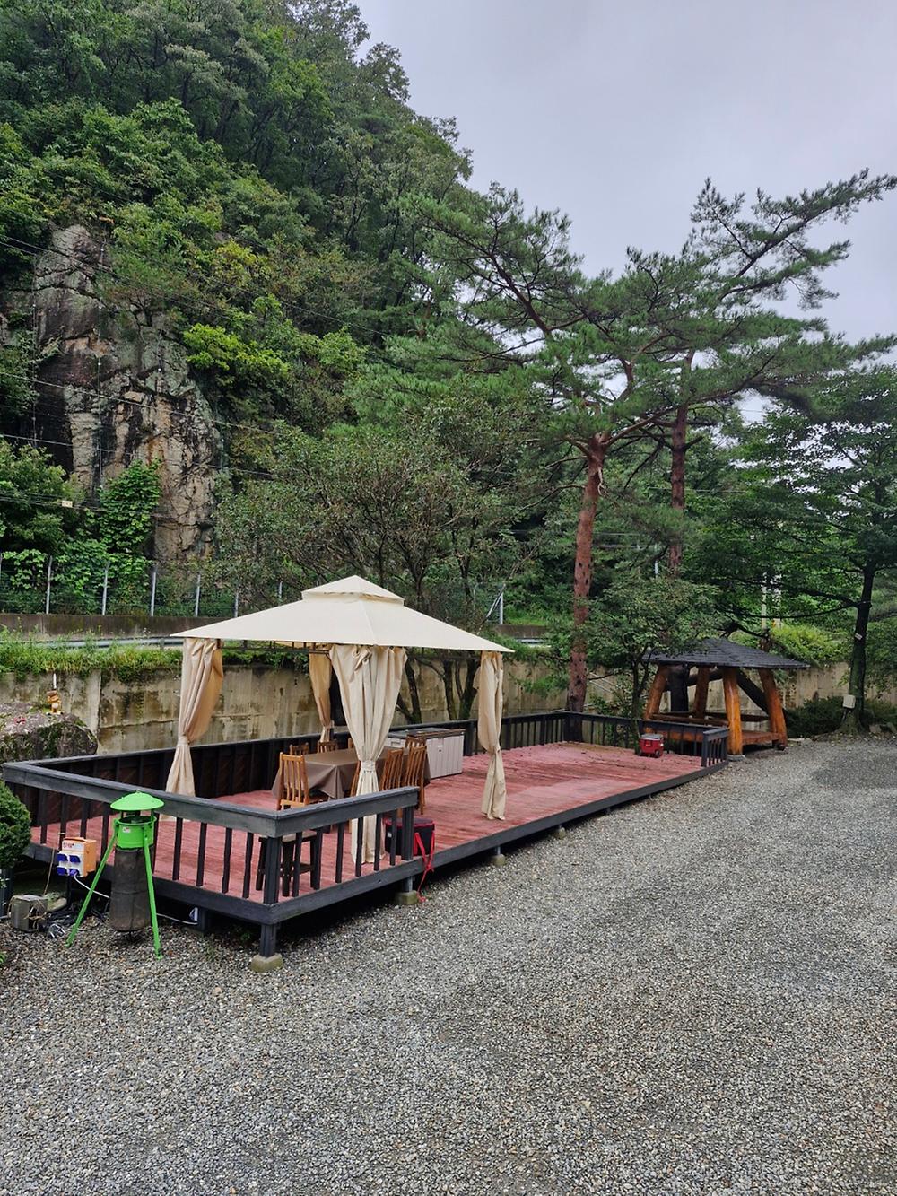 제니캠핑장