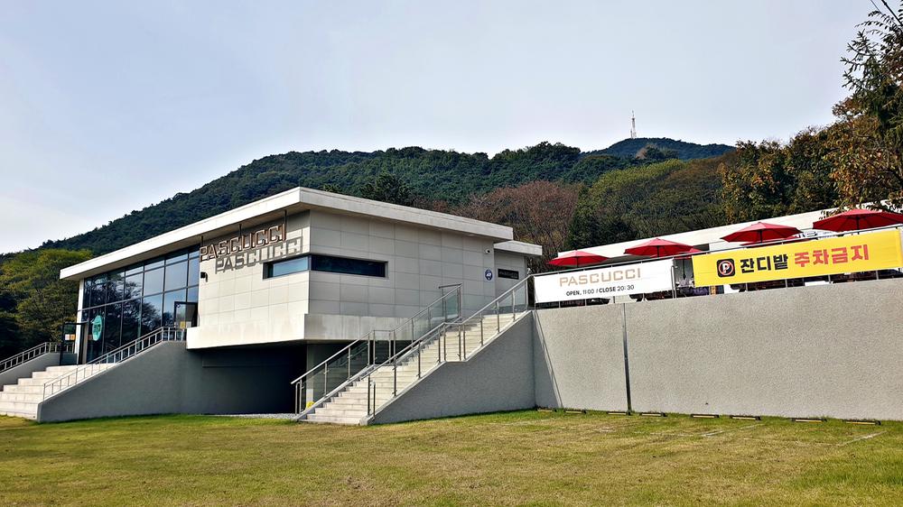 교룡공원 숲속야영장