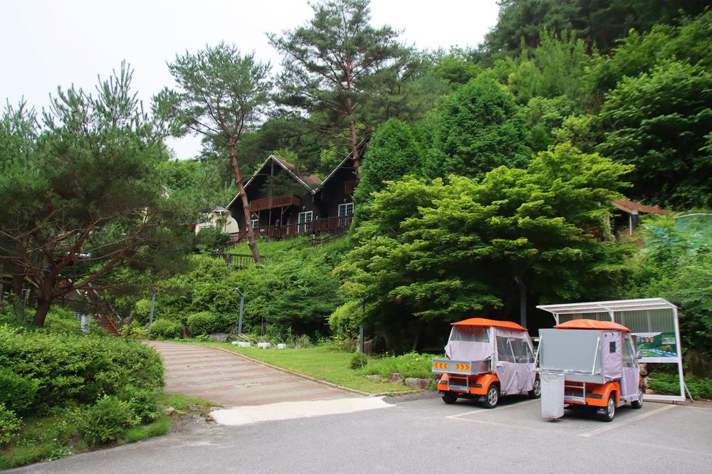 갤럭시엑스 호텔형 카라반 글램핑&펜션