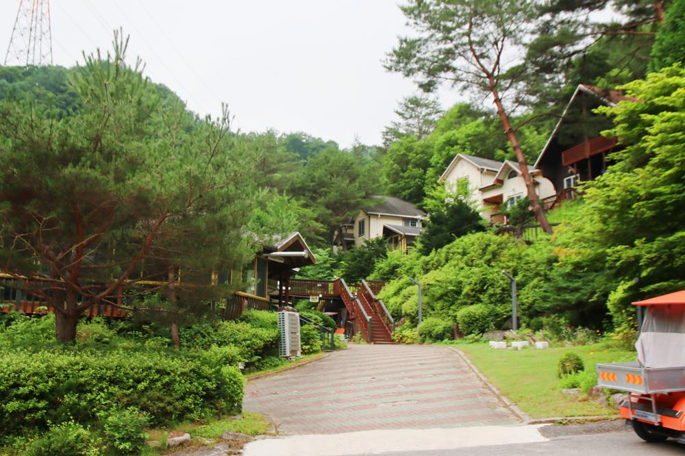 갤럭시엑스 호텔형 카라반 글램핑&펜션