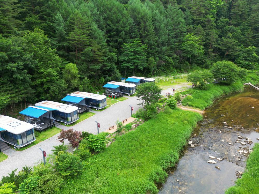 갤럭시엑스 호텔형 카라반 글램핑&펜션