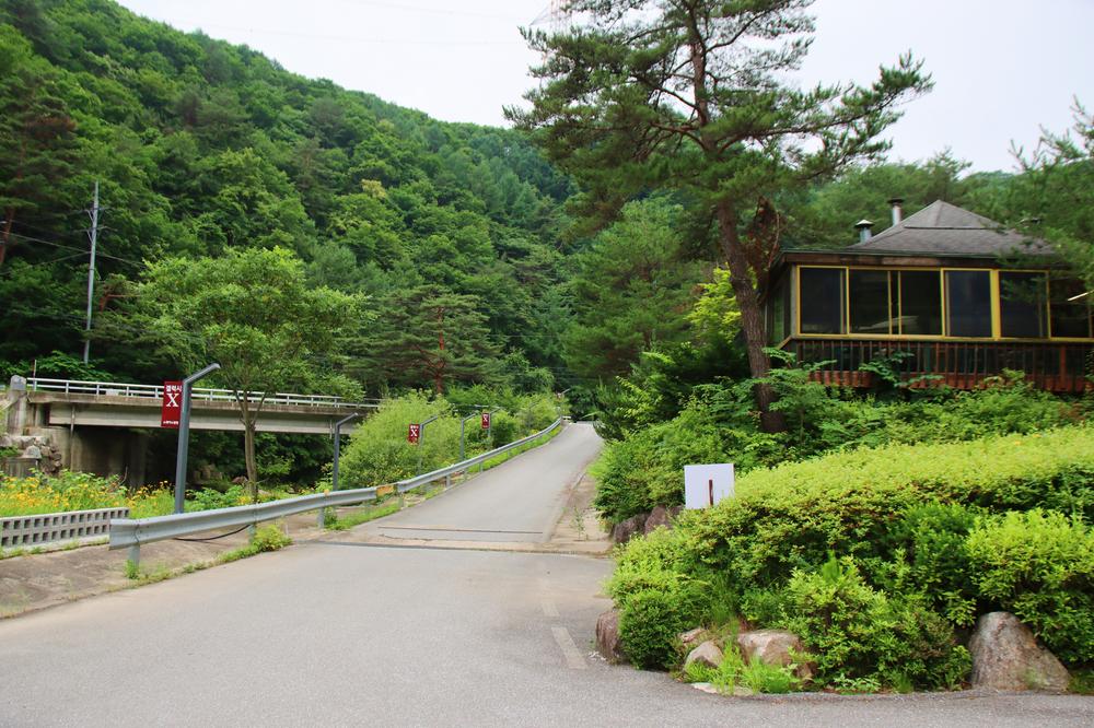 갤럭시엑스 호텔형 카라반 글램핑&펜션