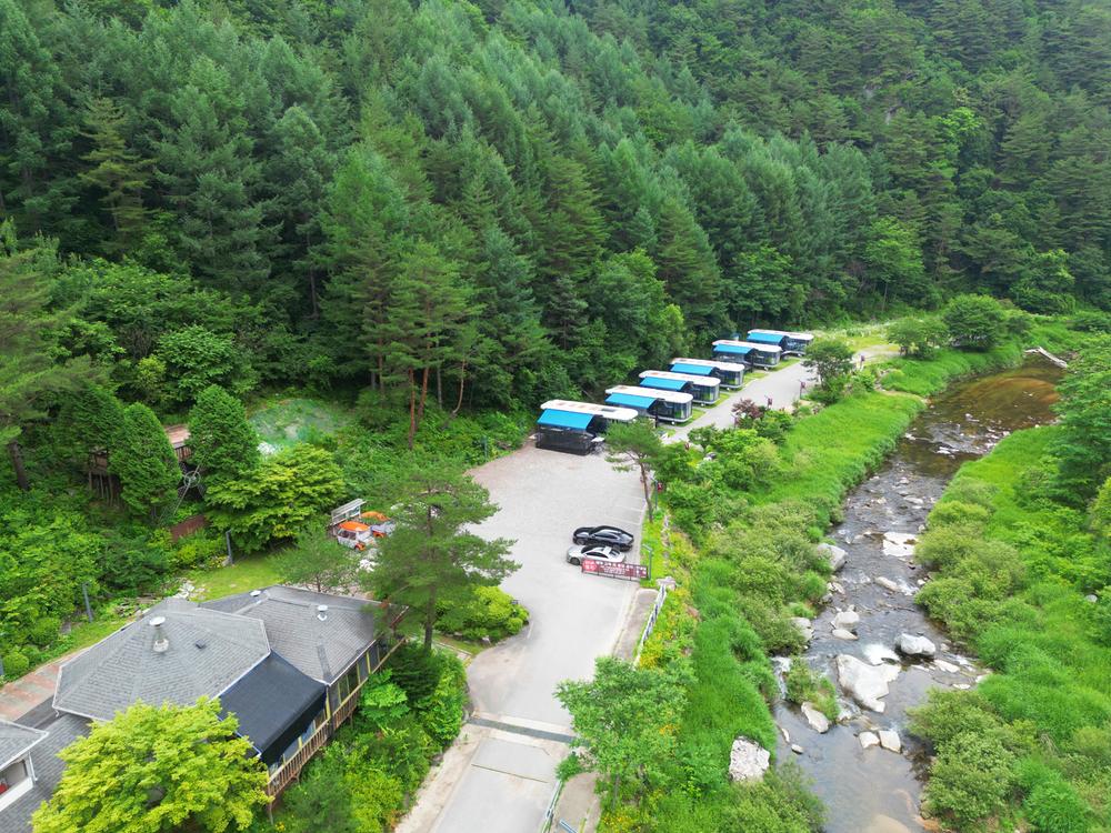 갤럭시엑스 호텔형 카라반 글램핑&펜션