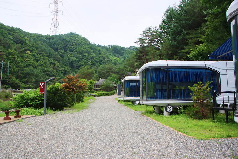 갤럭시엑스 호텔형 카라반 글램핑&펜션