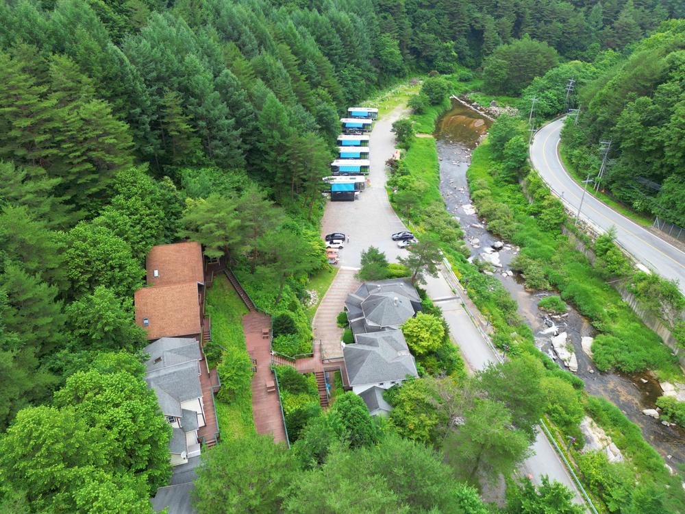 갤럭시엑스 호텔형 카라반 글램핑&펜션