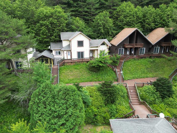 갤럭시엑스 호텔형 카라반 글램핑&펜션 메인 이미지