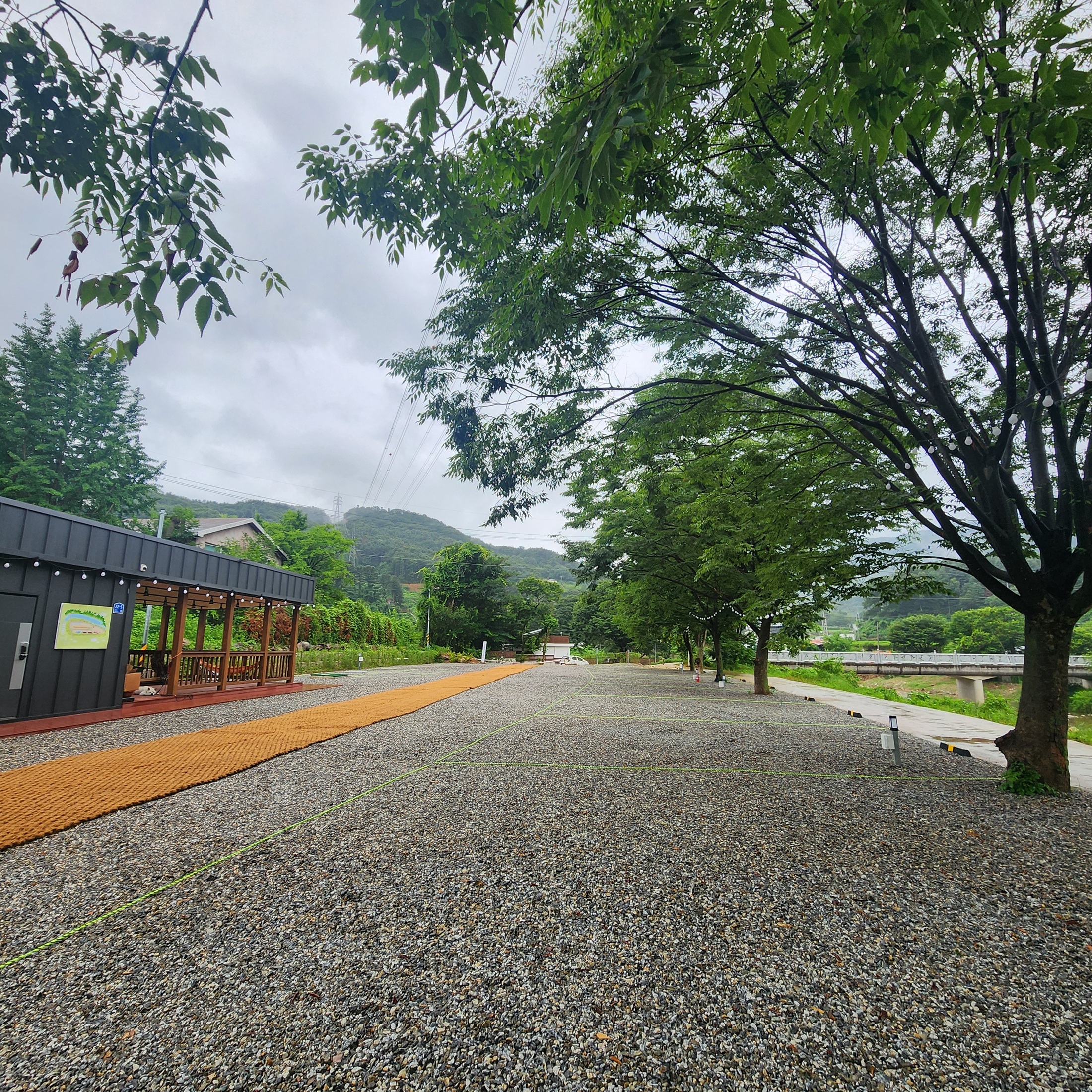 반딧불캠핑장