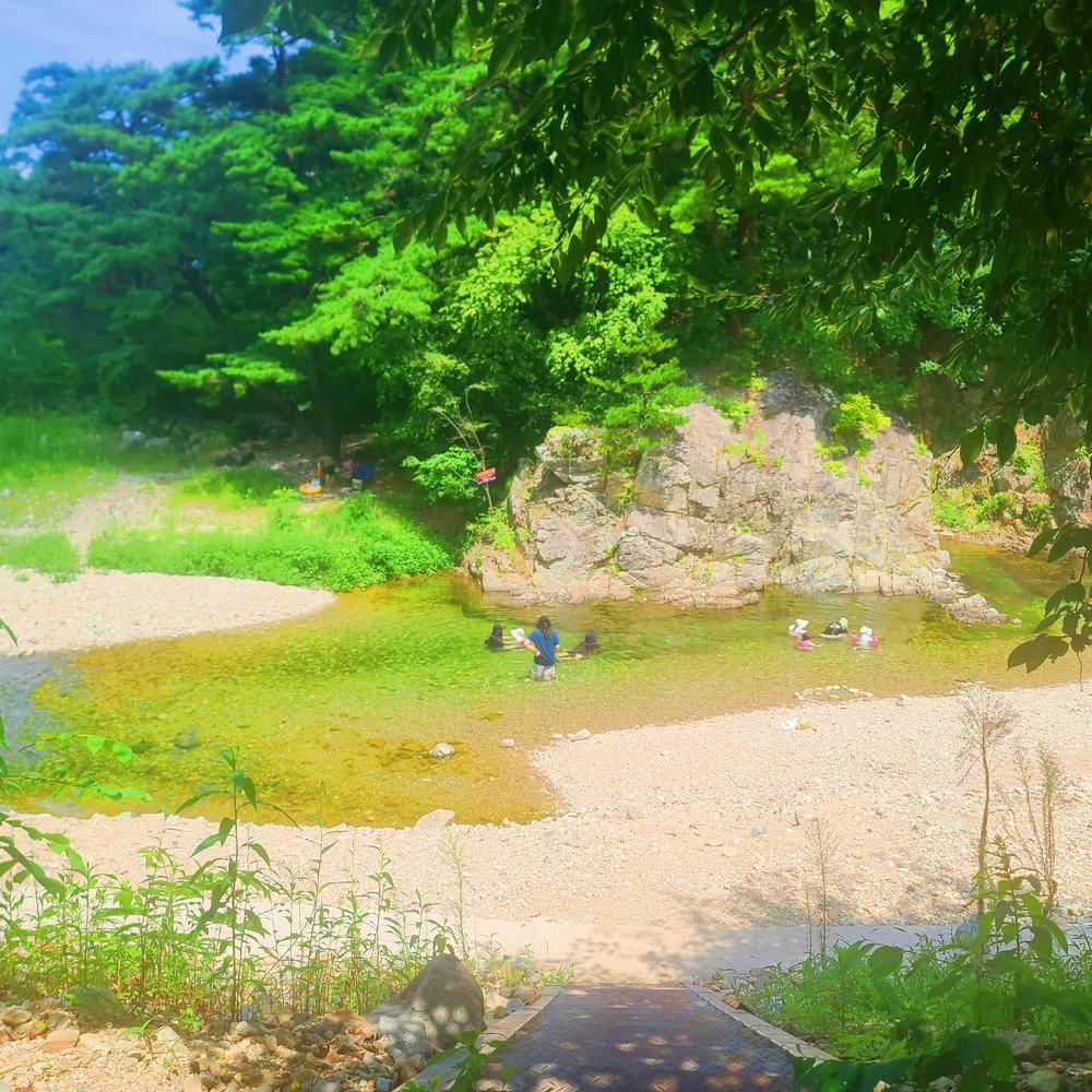 별삼킨별캠핑장