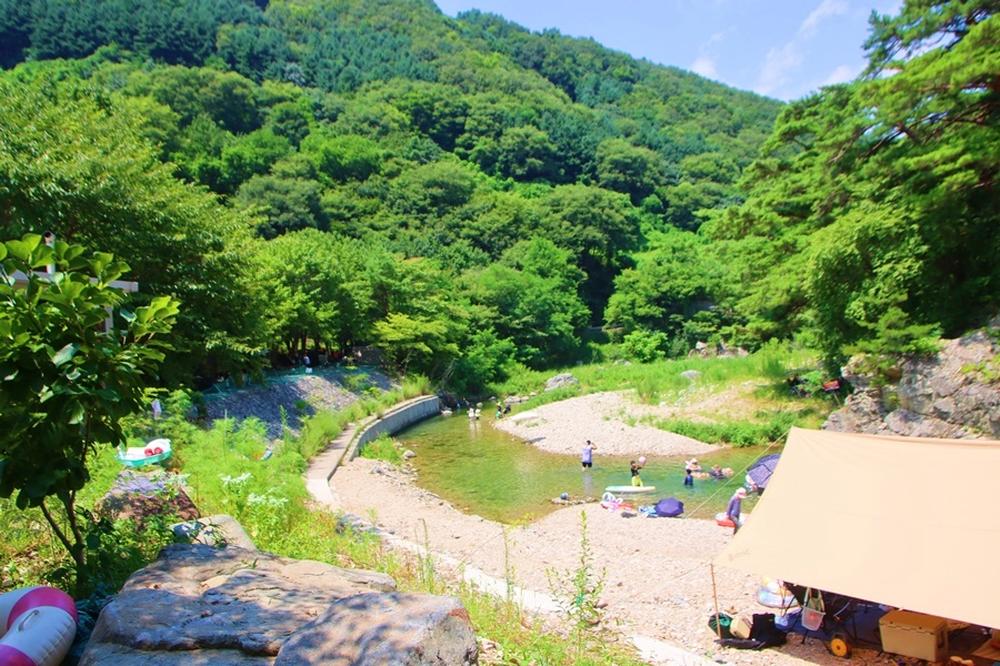 별삼킨별캠핑장