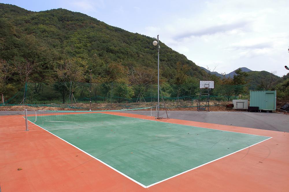 산꽃벚꽃마을 오토캠핑장