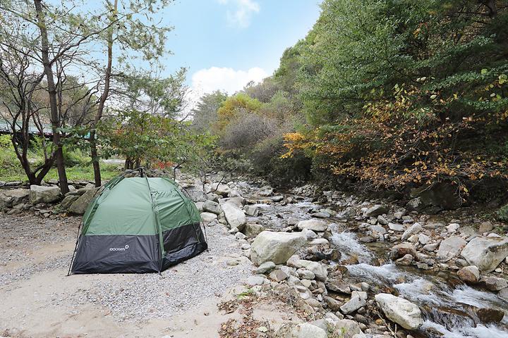 산아래 캠핑장 메인 이미지