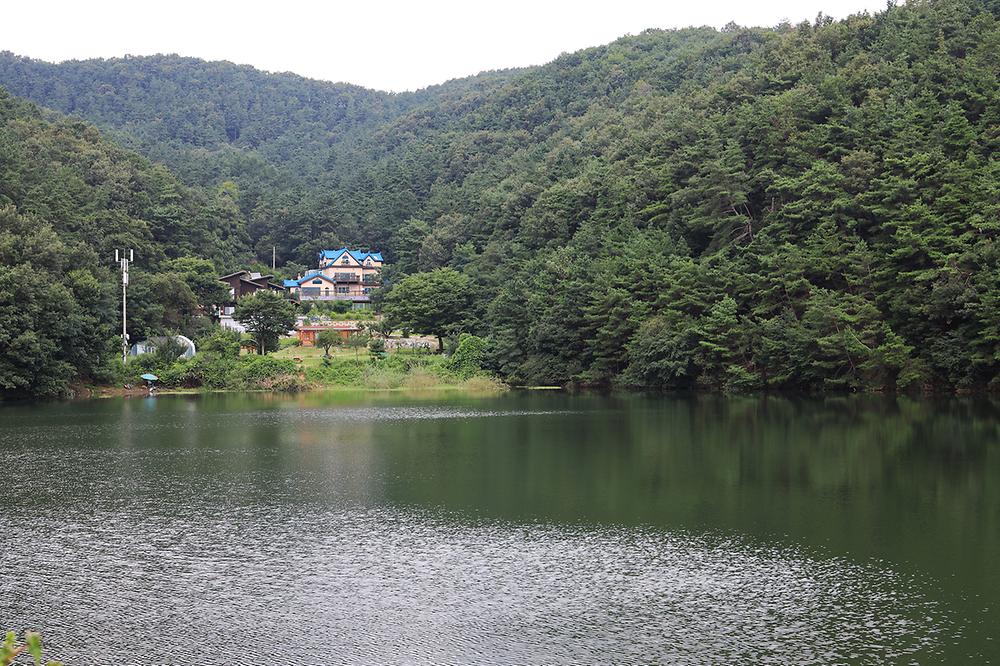 산우물 쉼터