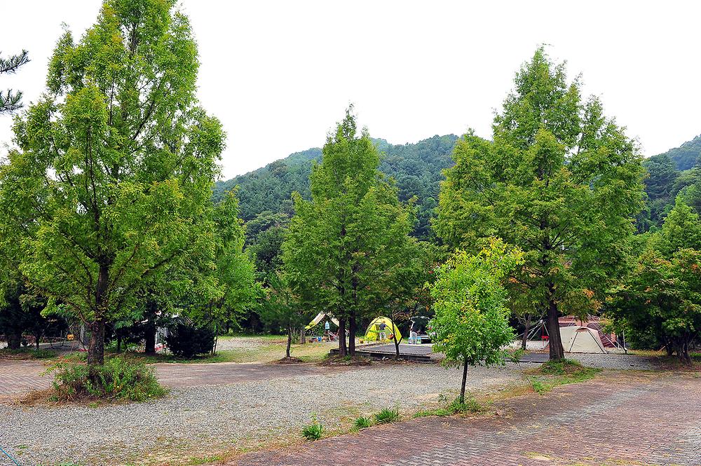 산촌오토캠핑장