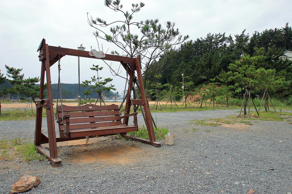 서해땅끝파도리아치내캠핑장
