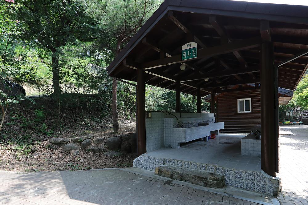 성주봉 자연휴양림