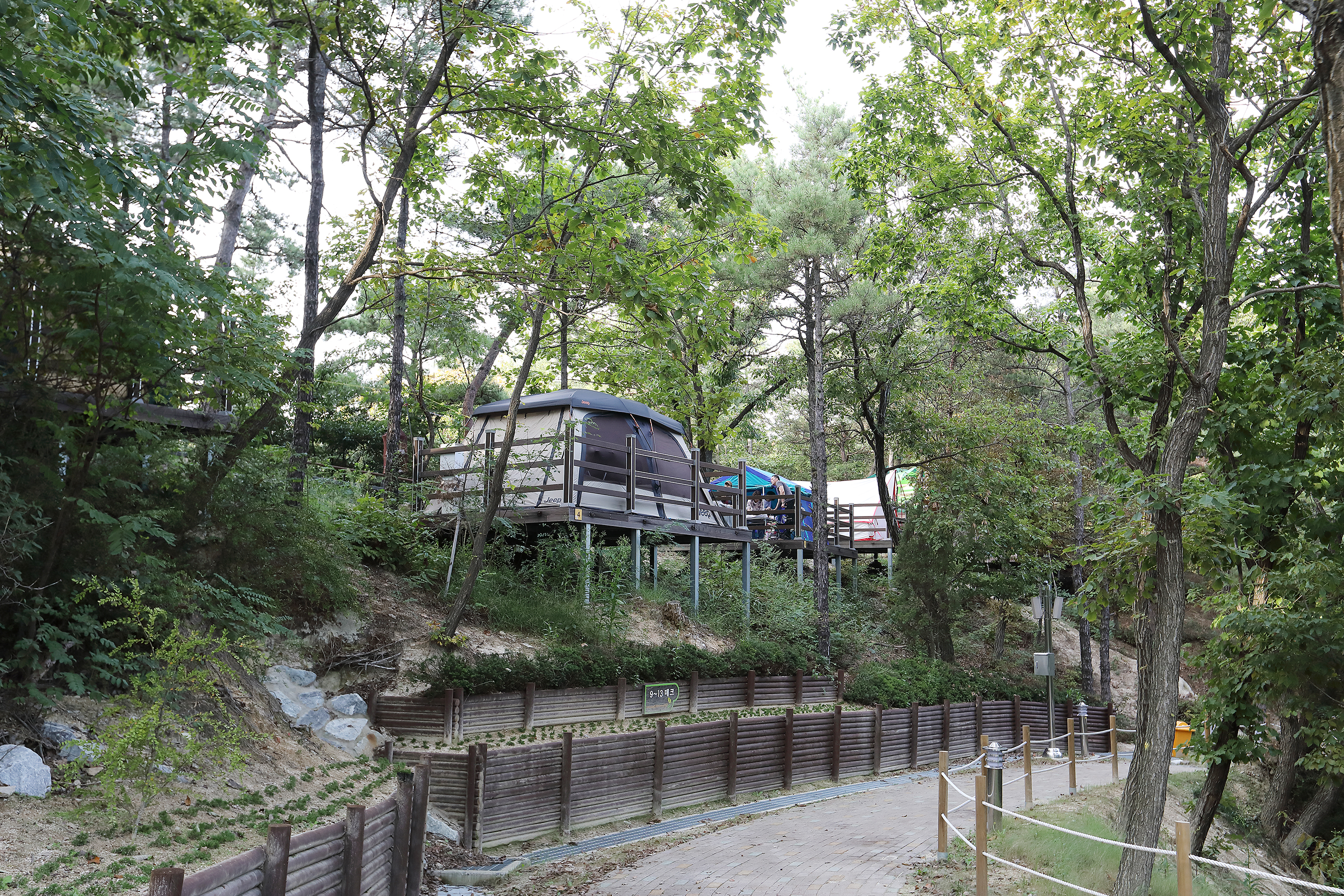 아산 영인산자연휴양림 숲속야영장